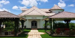 While most are making resolutions, we’re busy analyzing results. For a legacy brand, 20 years is a milestone—but it can also be a trap. Without the right infrastructure, "prestige" can quickly become "obsolescence." I spent the last 4 months of 2025 modernizing a 20-year destination event brand in Nassau. We didn't just throw a party; we rebuilt the engine. We moved from social media silos to a secure, fraud-resistant commerce fortress.